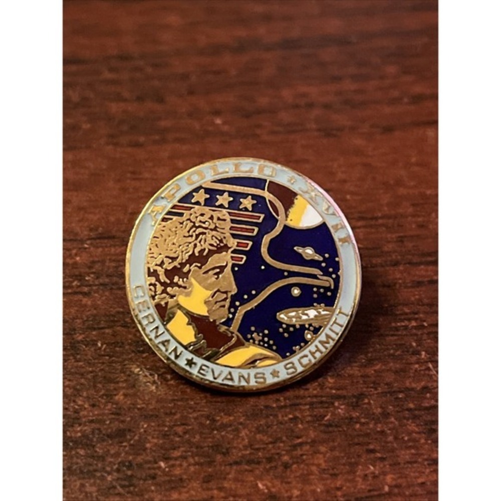 Apollo 17 Mission Cernan Evans Schmitt Space Shuttle NASA Lapel Hat Pin